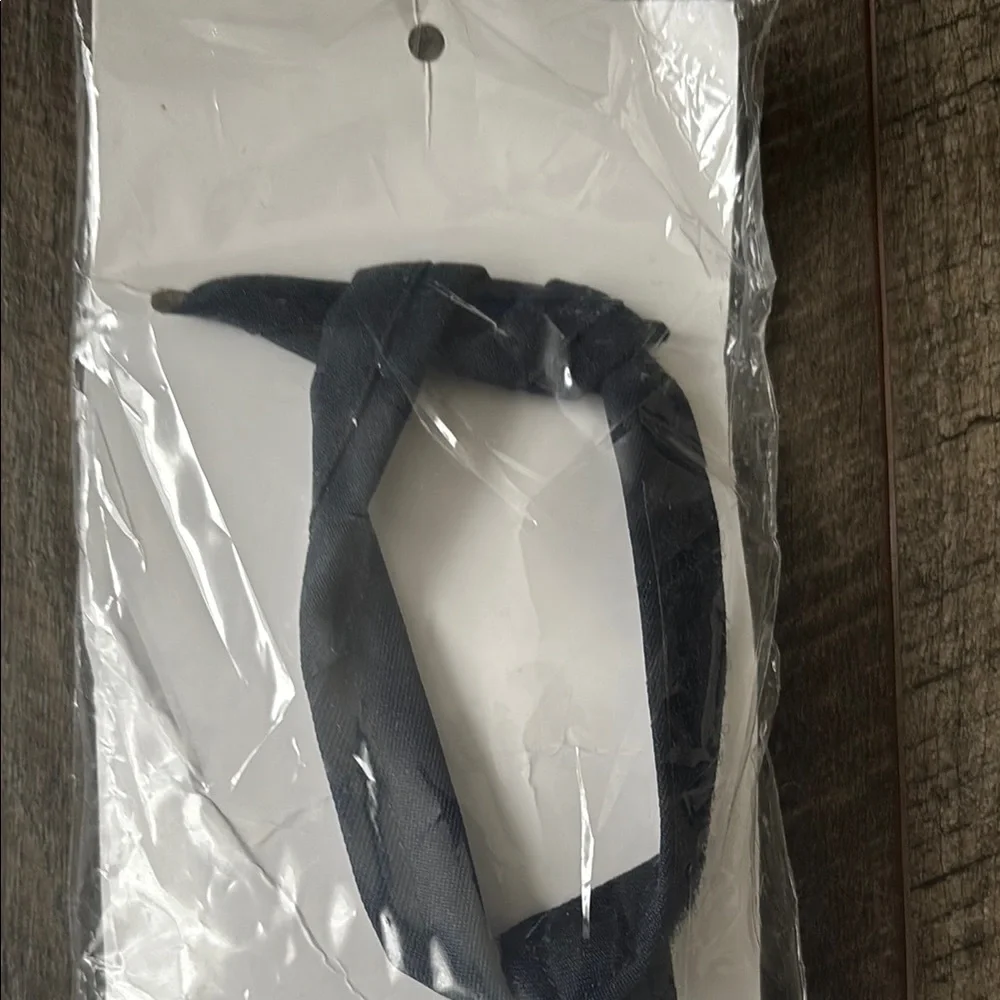 New French Toast Navy Neck Necktie